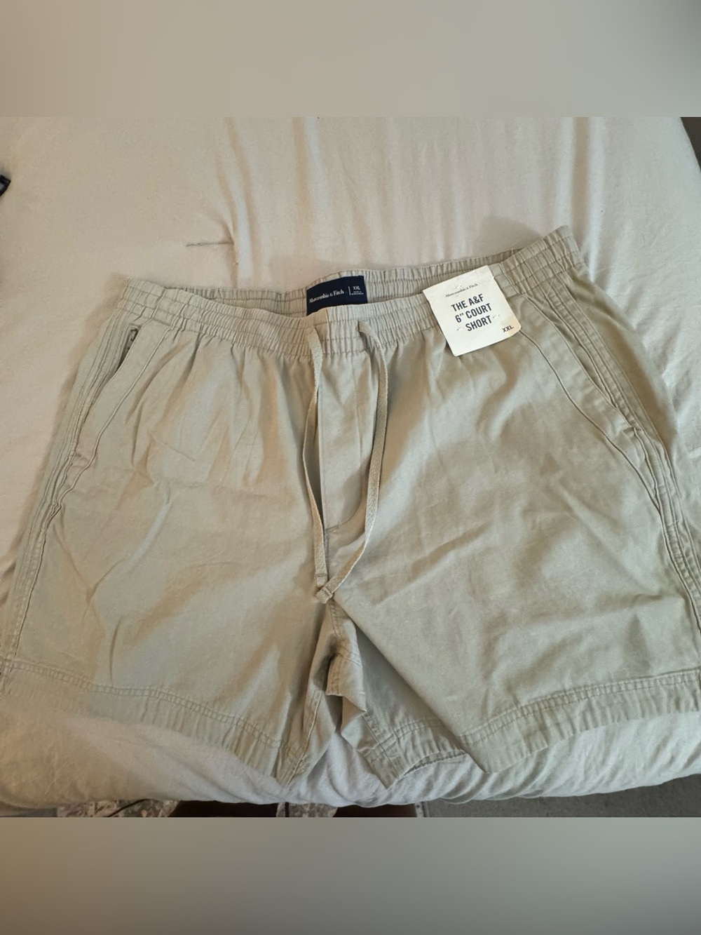 NEW NWT Abercrombie & Fitch Men's 6" Court Short beige Size XXL